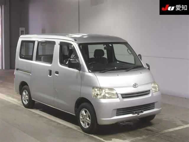 20001 Toyota Lite ace van S402M 2011 г. (JU Aichi)